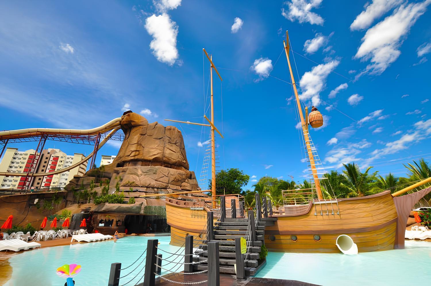Spazzio Diroma Com Acesso Gratuito Ao Acqua Park - D * Caldas Novas